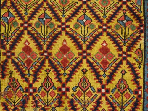ANTIQUE CAUCASIAN GENDJE KAZAK LONG RUG RUNNER WITH FLORAL LATTICE DESIGN CIRCA 1890 - ADDITIONAL PHOTO 11