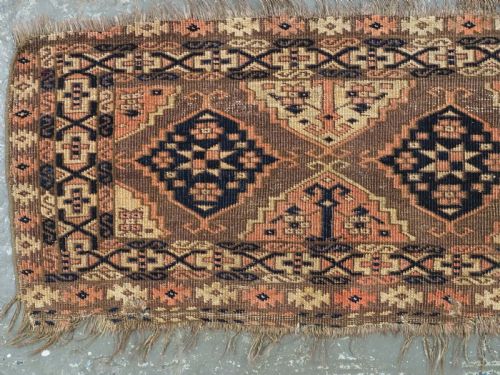 ANTIQUE CHODOR TURKMEN TORBA FACE WITH ERTMEN GUL DESIGN CIRCA 1870 - ADDITIONAL PHOTO 1