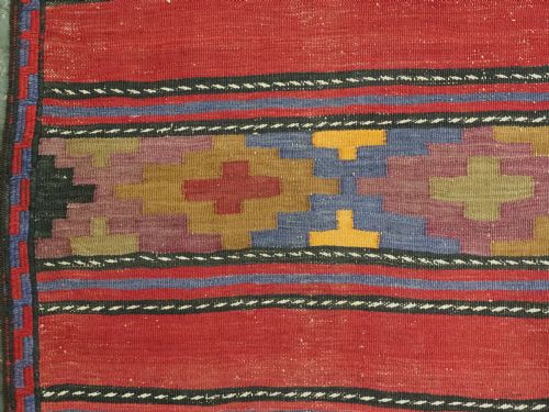 ANTIQUE BALUCH KILIM OF BANDED CHEVRON DESIGN USEFUL SMALL SIZE CIRCA 1920 - ADDITIONAL PHOTO 9