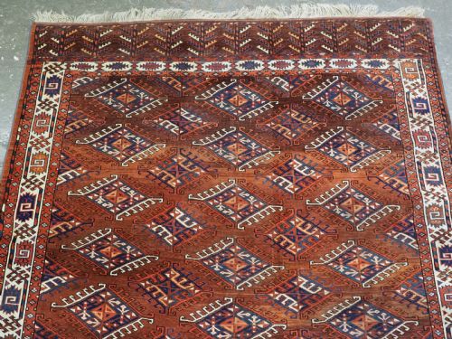 ANTIQUE YOMUT TURKMEN MAIN CARPET WITH DYRNAK GUL DESIGN CIRCA 1880 - ADDITIONAL PHOTO 2
