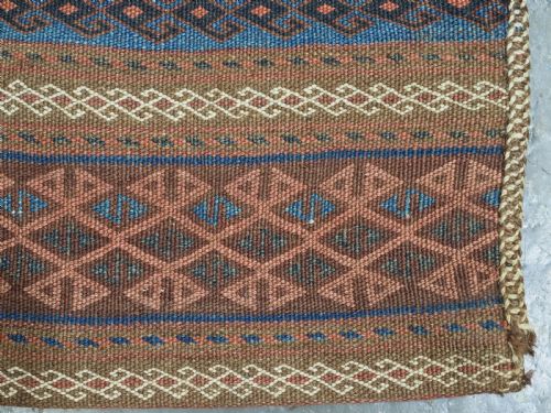 ANTIQUE BALUCH STORAGE BAG WITH ORIGINAL BACK BANDED WEFT WORK DESIGN CIRCA 1900 - ADDITIONAL PHOTO 6