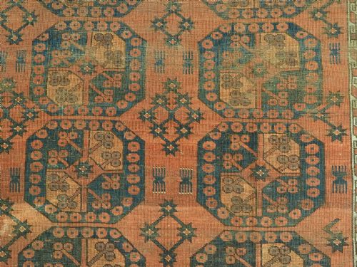 ANTIQUE ERSARI TURKMEN MAIN CARPET GOOD EARLY EXAMPLE WITH WEAR CIRCA 185070 - ADDITIONAL PHOTO 10