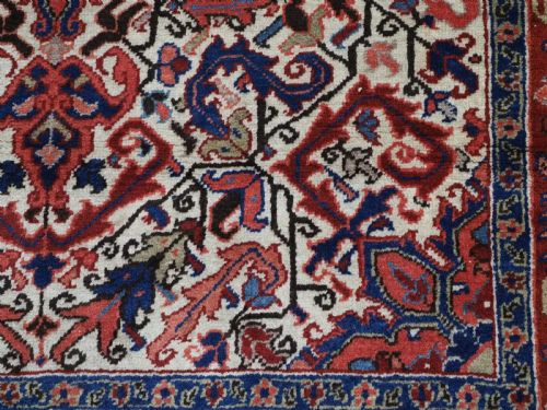 ANTIQUE HERIZ RUG OF SMALL SIZE STAR MEDALLION ON AN IVORY GROUND CIRCA 1920 - ADDITIONAL PHOTO 11