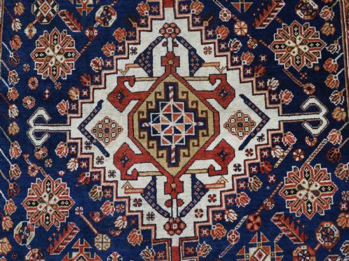 ANTIQUE QASHQAI TRIBAL RUG WITH SINGLE MEDALLION PEACOCKS CIRCA 1900 - ADDITIONAL PHOTO 8