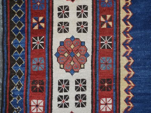 ANTIQUE CAUCASIAN TALISH LONG RUG WITH BLUE GROUND OUTSTANDING CONDITION AND COLOUR CIRCA 1880 - ADDITIONAL PHOTO 7