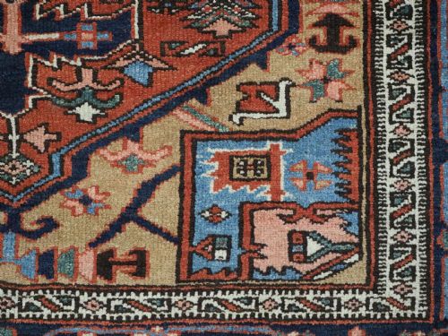 ANTIQUE PERSIAN HERIZ RUG OF SCARCE SMALL SIZE SMALL MEDALLION WITH SUPERB COLOUR CIRCA 190020 - ADDITIONAL PHOTO 14