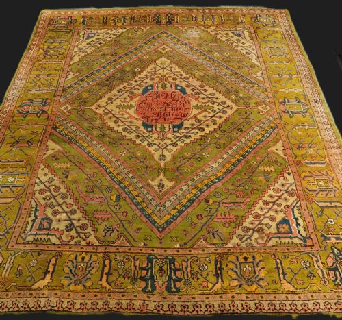 ANTIQUE TURKISH OUSHAK CARPET OF SCARCE DESIGN WITH RARE GREEN FIELD CIRCA 1890 - ADDITIONAL PHOTO 1