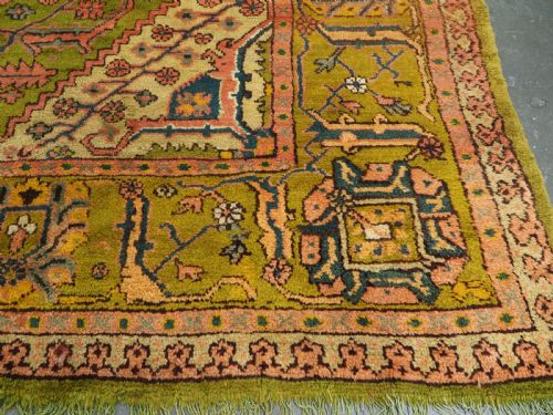 ANTIQUE TURKISH OUSHAK CARPET OF SCARCE DESIGN WITH RARE GREEN FIELD CIRCA 1890 - ADDITIONAL PHOTO 15