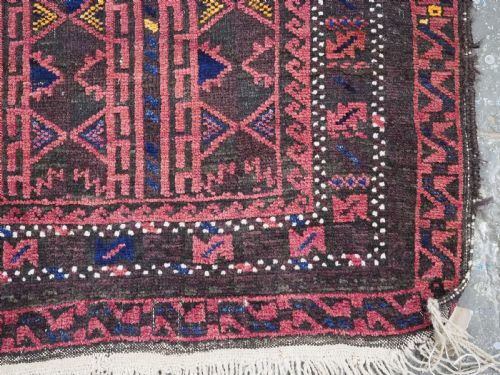 ANTIQUE AFGHAN VILLAGE PRAYER RUG WITH INTERESTING DESIGN CIRCA 1920 - ADDITIONAL PHOTO 9
