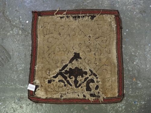 ANTIQUE KIRGHIZ EMBROIDERED FELT PANEL CIRCA 1900 - ADDITIONAL PHOTO 6