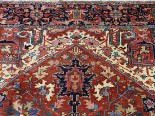 ANTIQUE HERIZ CARPET SUPERB COLOURS AND OUTSTANDING CONDITION CIRCA 1900 - ADDITIONAL PHOTO 6