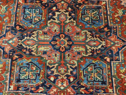 ANTIQUE HERIZ CARPET SUPERB COLOURS AND OUTSTANDING CONDITION CIRCA 1900 - ADDITIONAL PHOTO 8