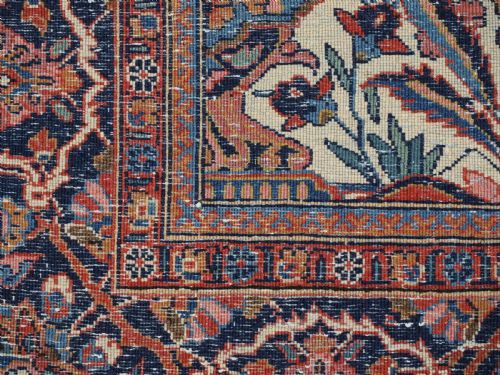 ANTIQUE PERSIAN KASHAN PRAYER RUG WITH FLORAL VASE DESIGN CIRCA 1920 - ADDITIONAL PHOTO 15