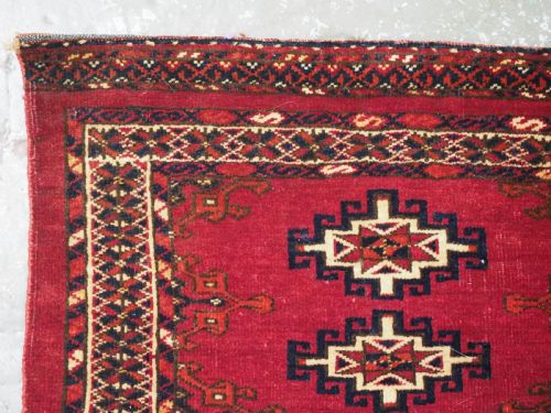 ANTIQUE SARYK TURKMEN TORBA IN A CLASSIC 'SALOR' DESIGN CIRCA 1880 - ADDITIONAL PHOTO 4