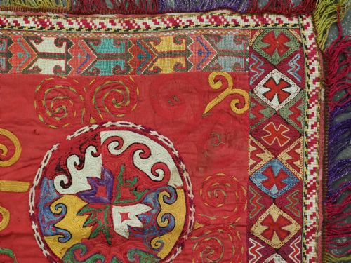 ANTIQUE UZBEK LAKAI TRIBE ILGICH DOWRY EMBROIDERY FOR WALL HANGING CIRCA 1900 - ADDITIONAL PHOTO 3