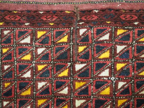 ANTIQUE ERSARI TURKMEN SADDLE COVER RUG WITH ORIGINAL TASSELS CIRCA 1900 - ADDITIONAL PHOTO 5