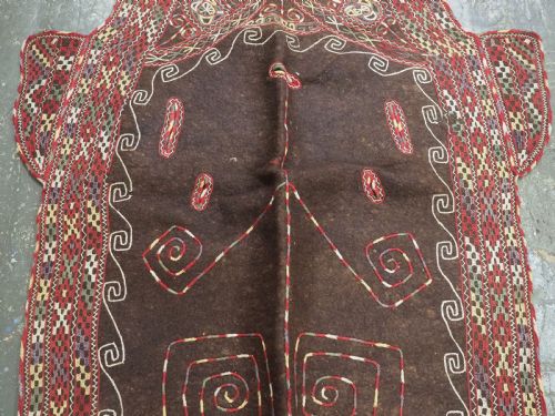 ANTIQUE YOMUT TURKMEN EMBROIDERED CEREMONIAL FELT HORSE BLANKET CIRCA 1900 - ADDITIONAL PHOTO 3