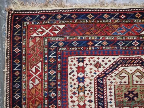 ANTIQUE CAUCASIAN DAGESTAN PRAYER RUG FLORAL LATTICE DESIGN ORIGINAL CONDITION CIRCA 185060 - ADDITIONAL PHOTO 5