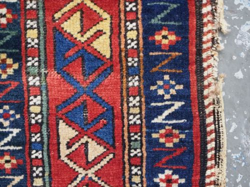 ANTIQUE CAUCASIAN DAGESTAN PRAYER RUG FLORAL LATTICE DESIGN ORIGINAL CONDITION CIRCA 185060 - ADDITIONAL PHOTO 16