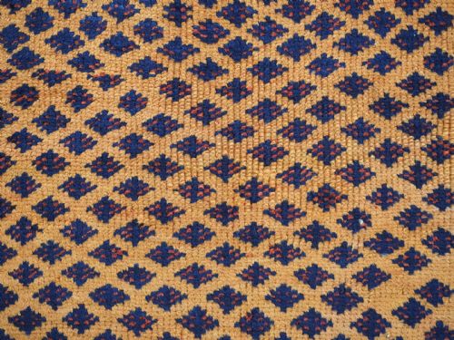 ANTIQUE TURKISH BERGAMA RUG SMALL SQUARE SIZE LATTICE DESIGN CIRCA 1900 - ADDITIONAL PHOTO 7