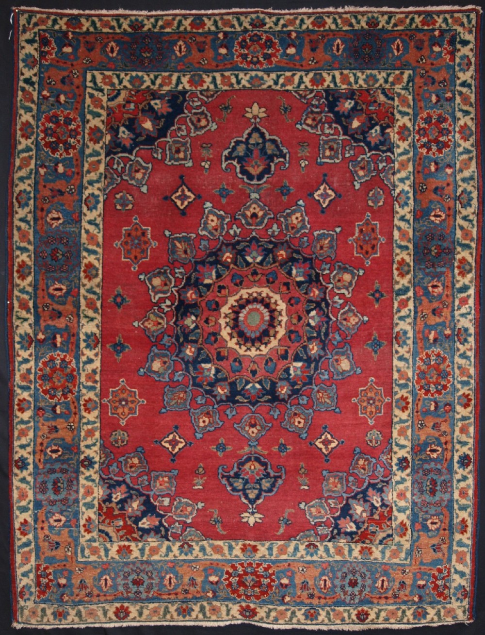 OLD TABRIZ RUG WITH EXCELLENT SOFT COLOURS, CLASSIC DESIGN, CIRCA 1920