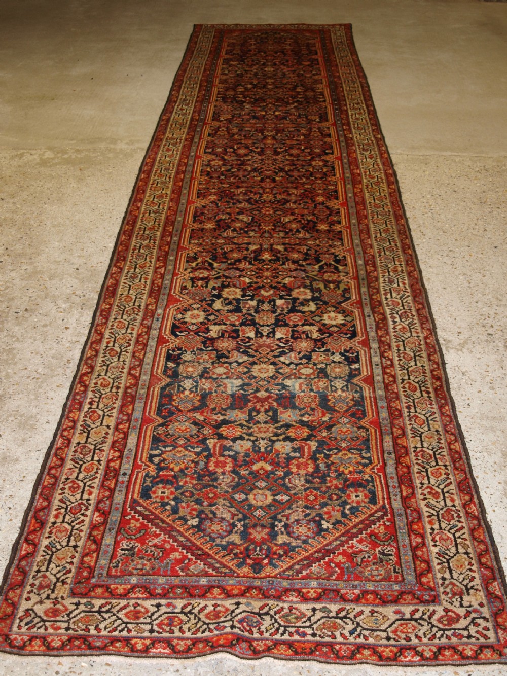 ANTIQUE NORTH WEST PERSIAN MALAYER RUNNER, VERY ATTRACTIVE COLOURS, CIRCA 1900.