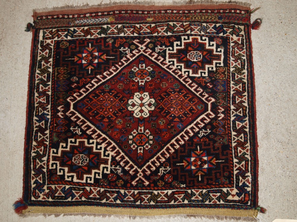 ANTIQUE PERSIAN TRIBAL QASHQAI BAG FACE, LATCH HOOK MEDALLION, GREAT COLOURS, CIRCA 1900
