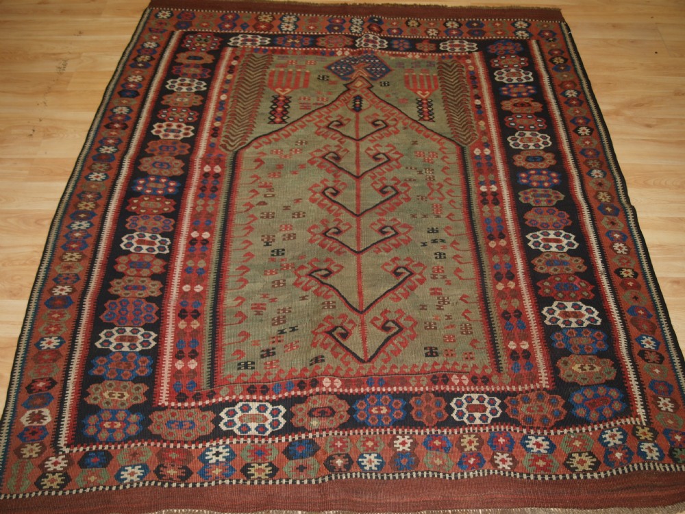 ANTIQUE ANATOLIAN TURKISH ERZURUM PRAYER KILIM OF OUTSTANDING DESIGN, GREEN GROUND, 2ND HALF 19TH CENTURY.
