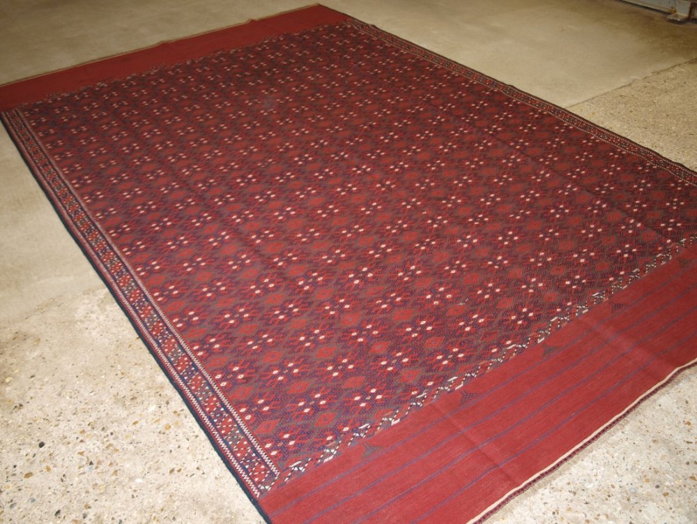 ANTIQUE YOMUT TURKMEN PALLAS SOUMAK KILIM, OUTSTANDING CONDITION, LARGE SIZE, CIRCA 1920.