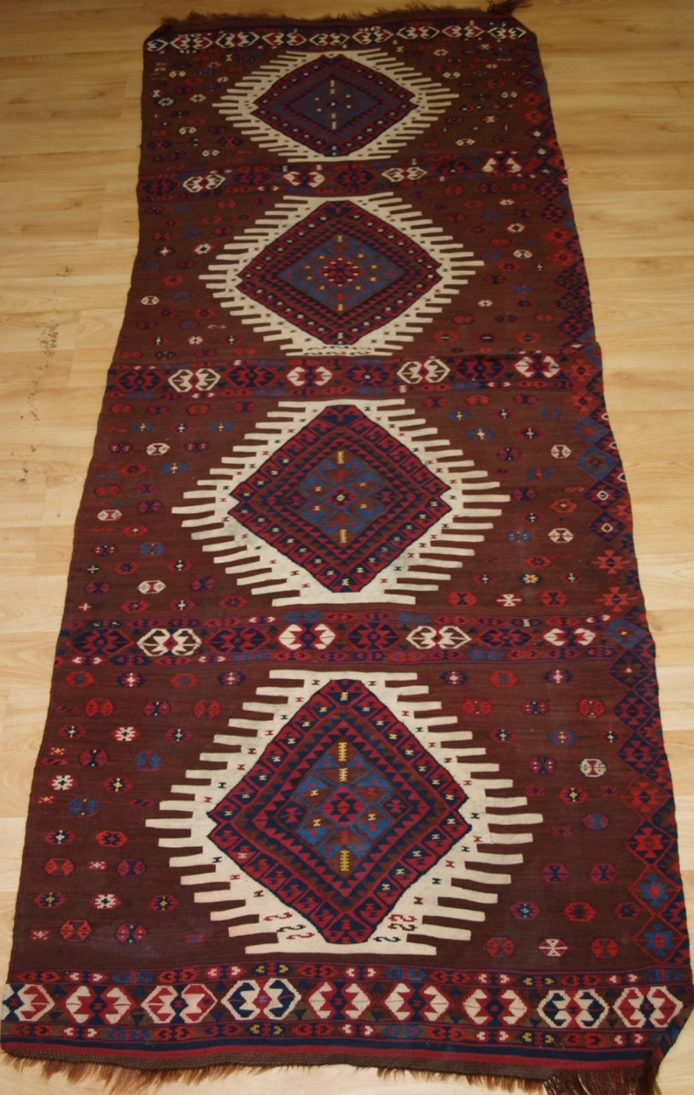 ANTIQUE TURKISH HAKKARI KILIM, SOUTH EAST ANATOLIA, BEAUTIFUL DESIGN, LATE 19TH CENTURY.