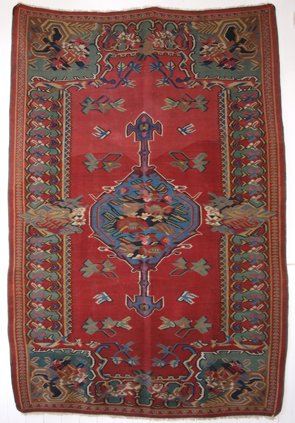 ANTIQUE BIJAR REGION KILIM, FLORAL FRENCH INFLUENCED DESIGN, CIRCA 1890.