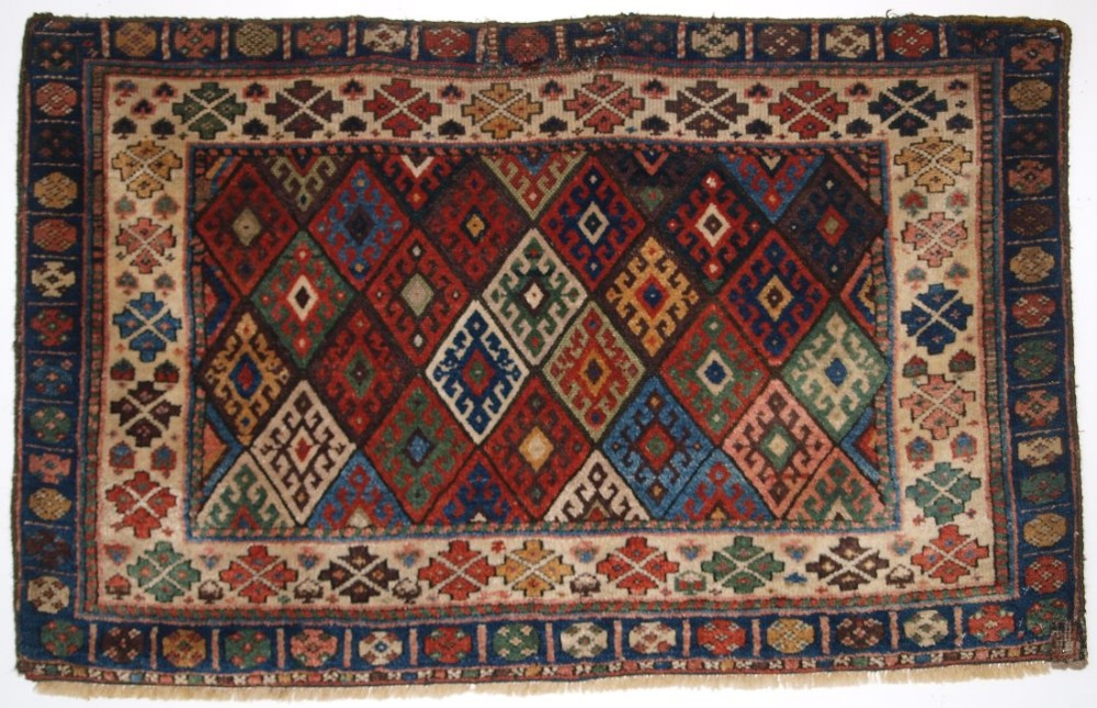 ANTIQUE JAF KURD BAG FACE WITH SCARCE IVORY GROUND BORDER, 4TH QUARTER 19TH CENTURY.