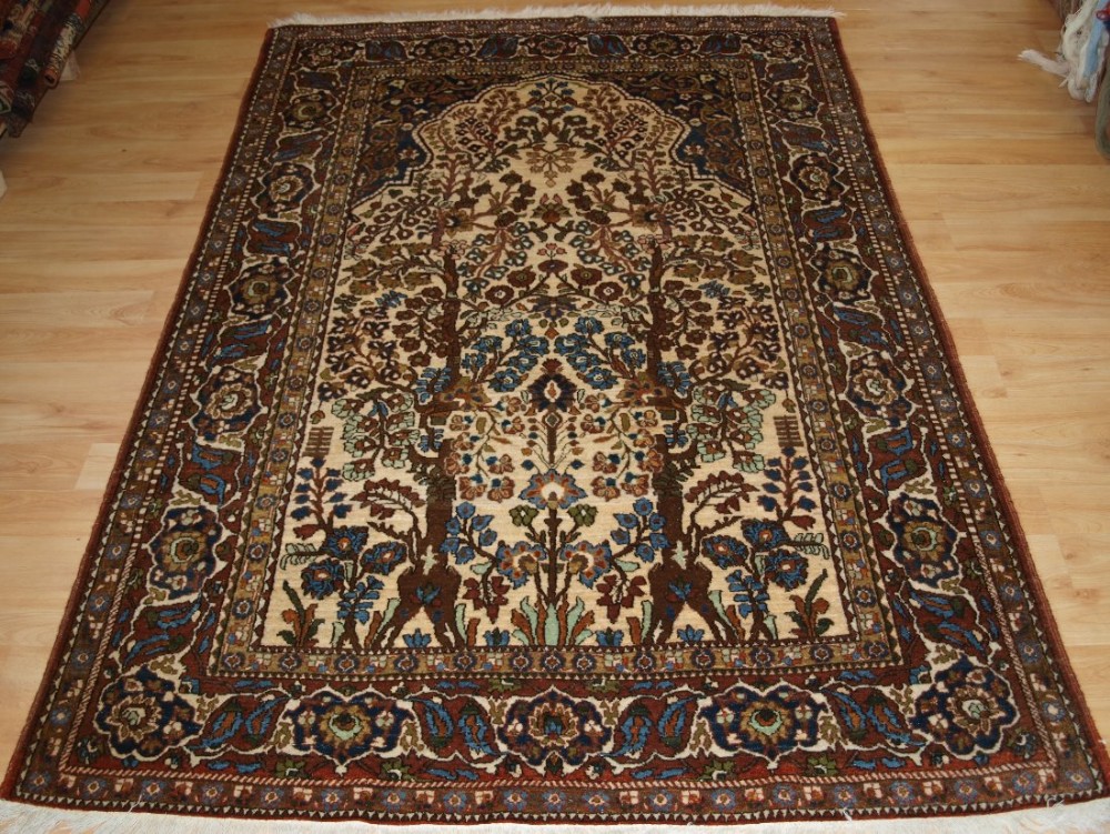 OLD PERSIAN ISFAHAN PRAYER RUG OF FLORAL GARDEN DESIGN, CIRCA 1920.