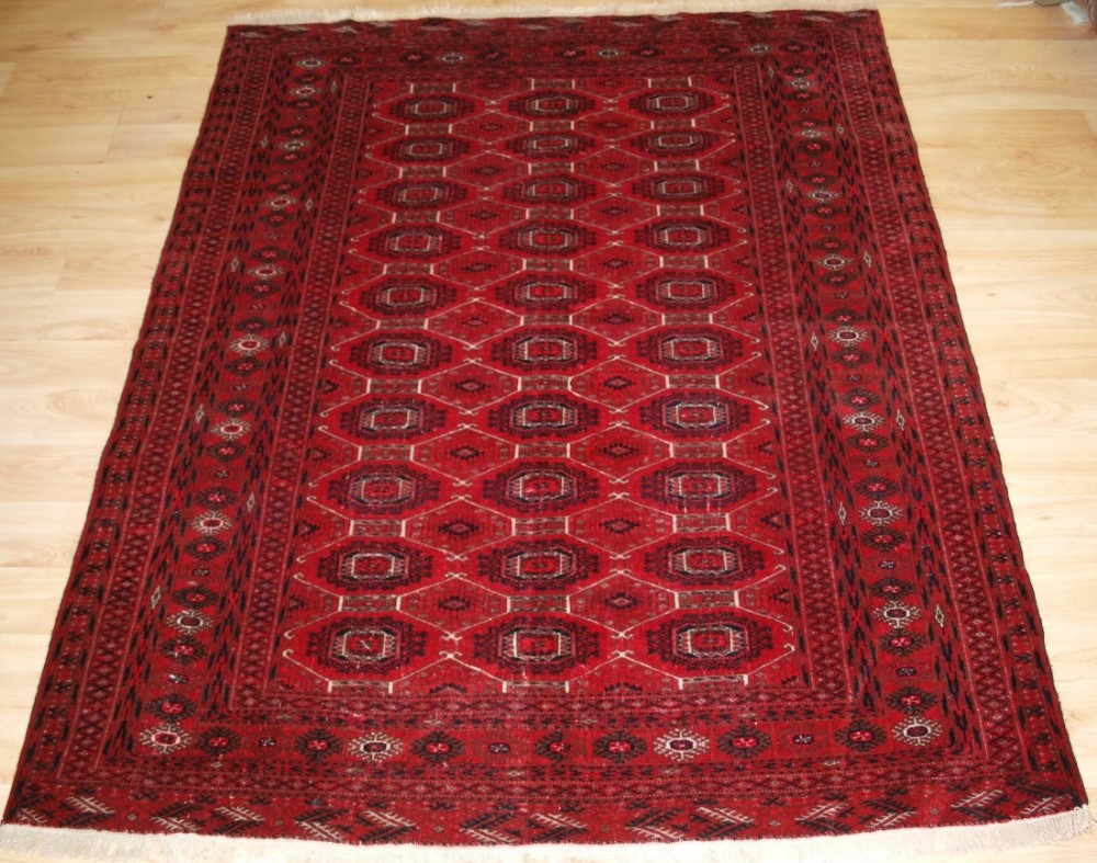 OLD YOMUT TURKMEN RUG, VERY FINE WEAVE, DETAILED DESIGN, GREAT CONDITION, CIRCA 1920/30.