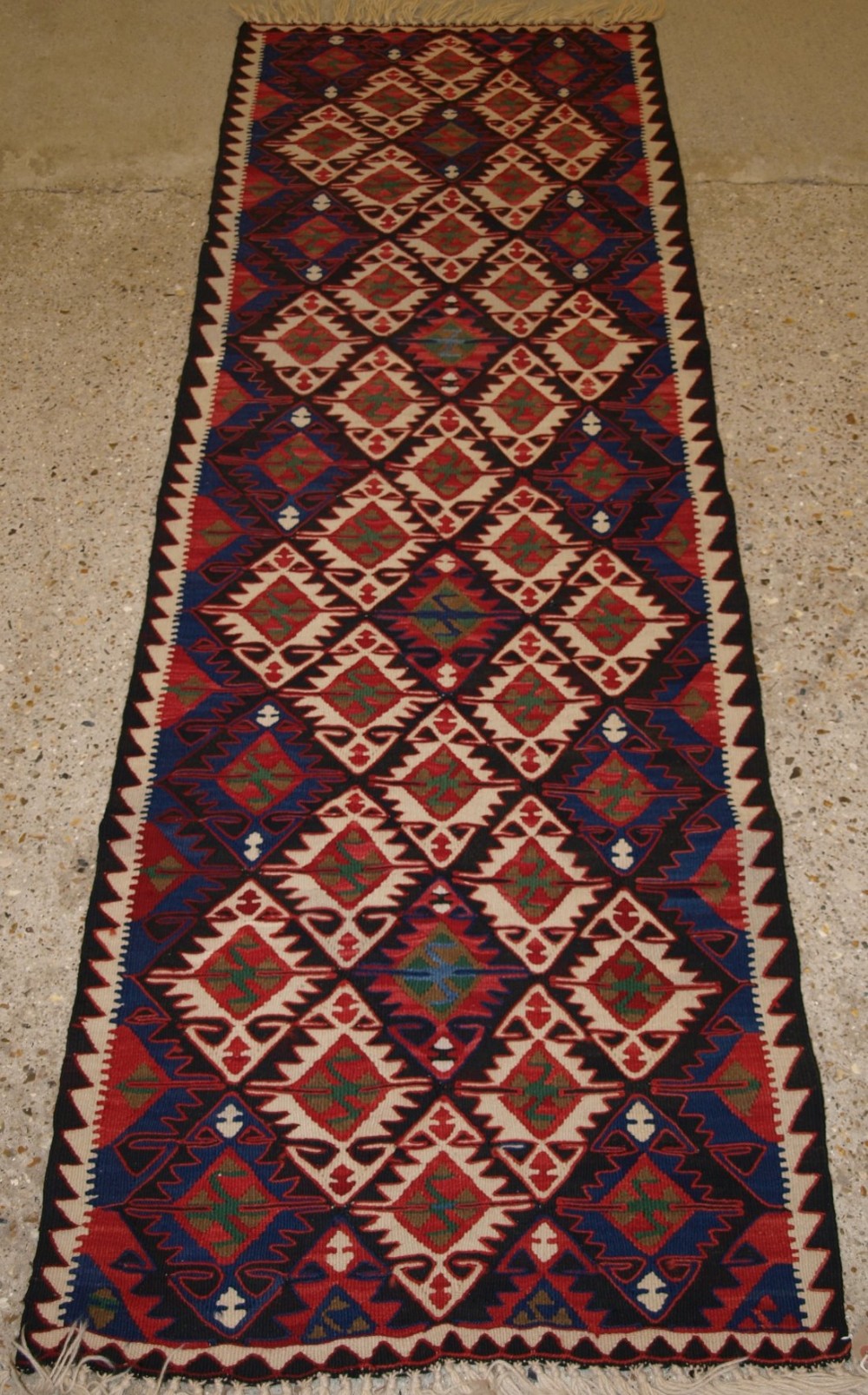 OLD TURKISH ADANA KILIM RUG RUNNER, TRADITIONAL VILLAGE DESIGN, CIRCA 1920.