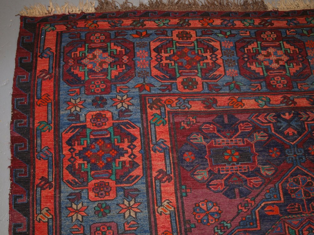 OLD CAUCASIAN SOUMAK CARPET, EXCELLENT CONDITION, GOOD COLOUR, CIRCA 1920. View III