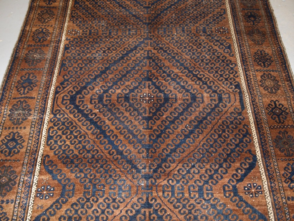 ANTIQUE BALUCH MAIN CARPET OF MUSHWANI DESIGN, SUPERB WOOL, CIRCA 1900. View IV