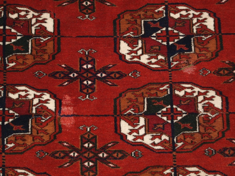 ANTIQUE TEKKE TURKMEN MAIN CARPET, FULL PILE, SOFT WOOL, CIRCA 1900. View IX