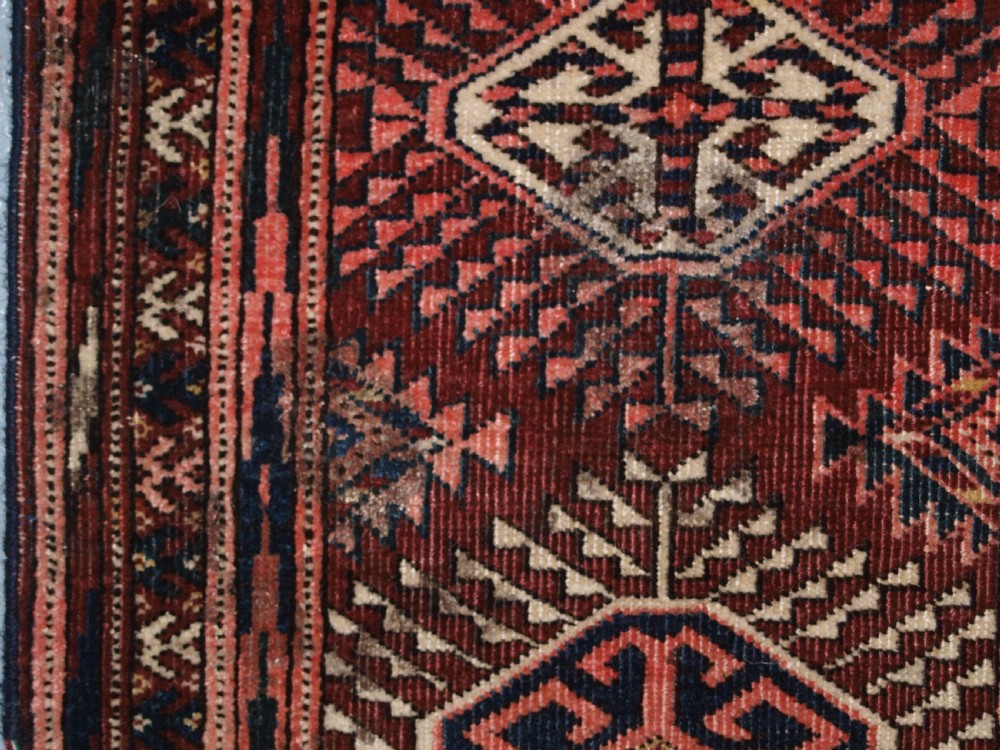 ANTIQUE TEKKE TURKMEN CARPET OF UNUSUAL LARGE SIZE, GOOD COLOUR, CIRCA 1900. View XI