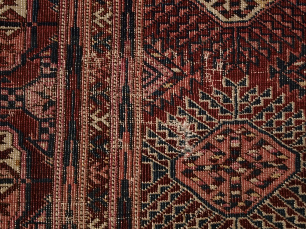 ANTIQUE TEKKE TURKMEN CARPET OF UNUSUAL LARGE SIZE, GOOD COLOUR, CIRCA 1900. View XII