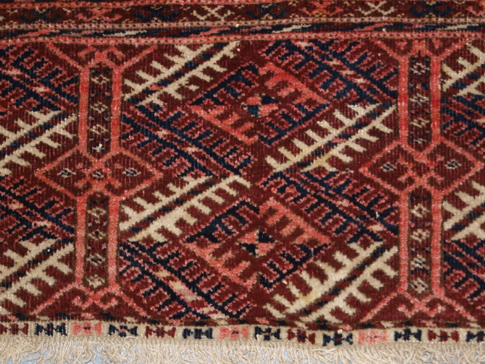 ANTIQUE TEKKE TURKMEN CARPET OF UNUSUAL LARGE SIZE, GOOD COLOUR, CIRCA 1900. View XIV
