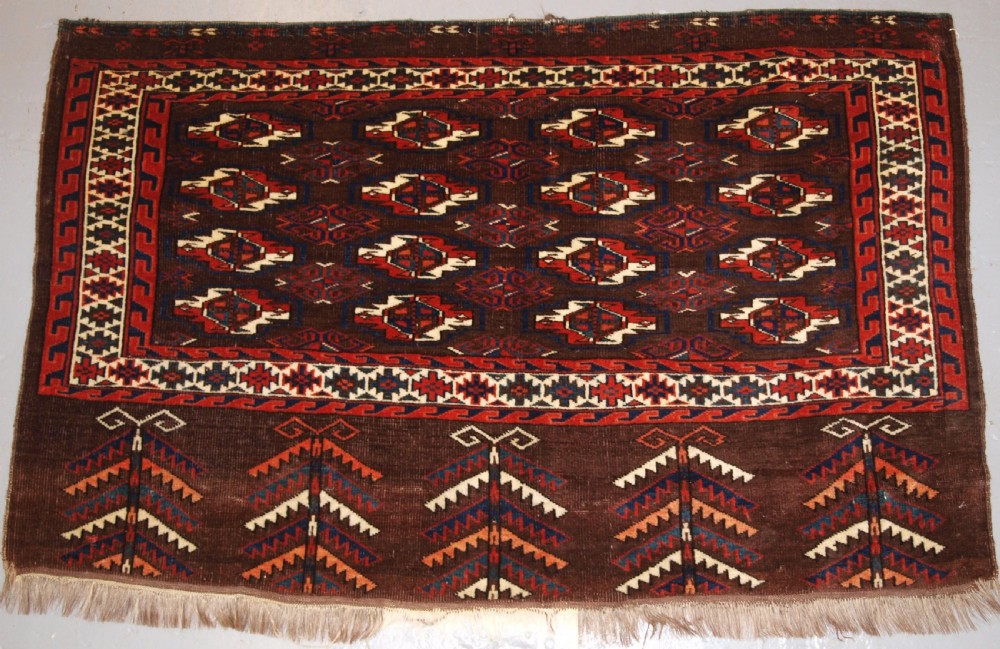 ANTIQUE YOUMT TURKMEN 16 GUL CHUVAL, GOOD ELEM DESIGN, CIRCA 1880.