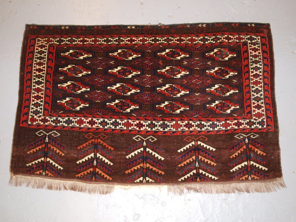 ANTIQUE YOUMT TURKMEN 16 GUL CHUVAL, GOOD ELEM DESIGN, CIRCA 1880. View II