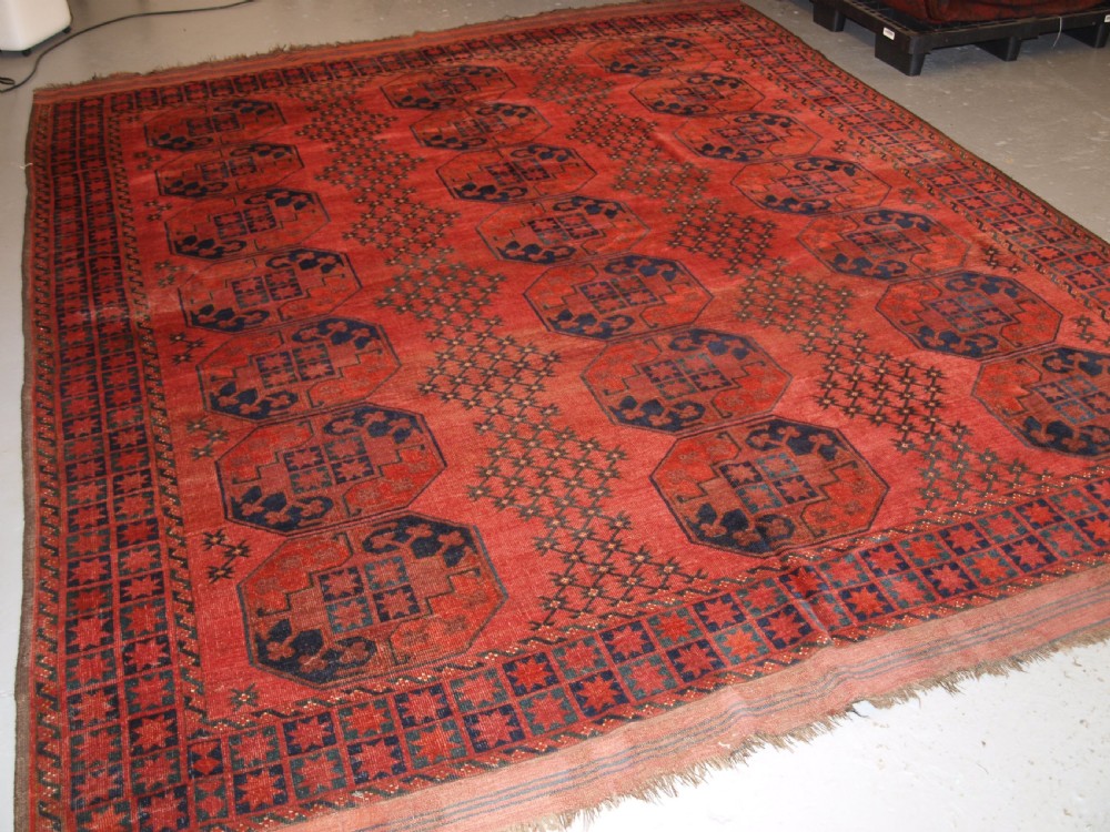 ANTIQUE AFGHAN ERSARI TURKMEN MAIN CARPET OF OUTSTANDING DESIGN AND COLOUR, 2ND HALF 19TH CENTURY.