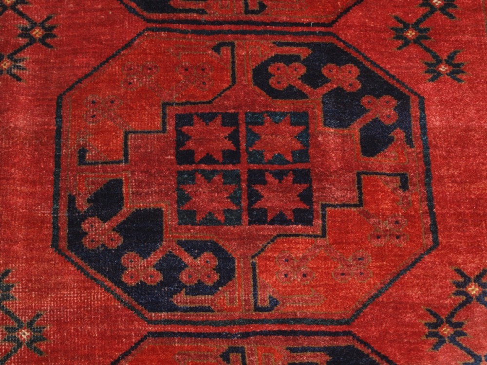 ANTIQUE AFGHAN ERSARI TURKMEN MAIN CARPET OF OUTSTANDING DESIGN AND COLOUR, 2ND HALF 19TH CENTURY. View XI