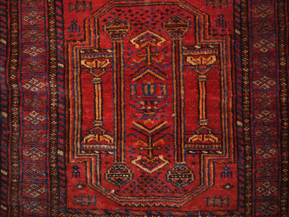 OLD AFGHAN SADDLE BAG WITH INTERESTING DESIGN, PLAIN WEAVE BACK, CIRCA 1920. View II