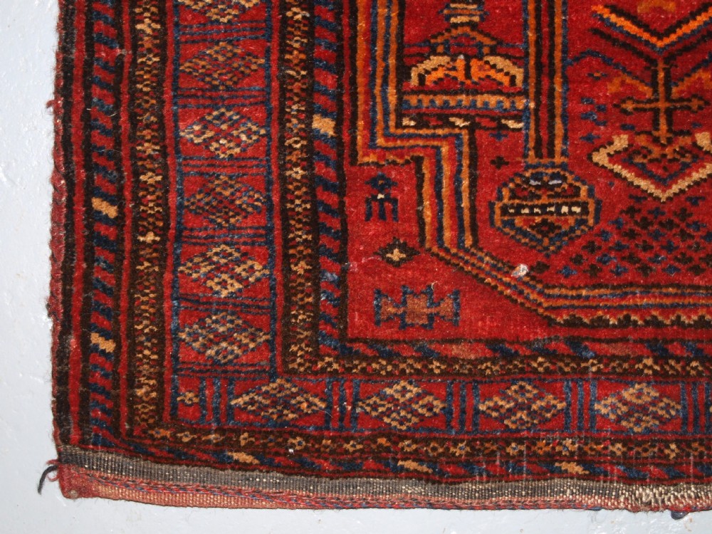 OLD AFGHAN SADDLE BAG WITH INTERESTING DESIGN, PLAIN WEAVE BACK, CIRCA 1920. View V