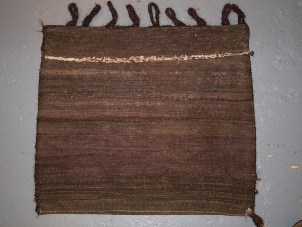 OLD AFGHAN BALUCH SADDLE BAG WITH STAR DESIGN AND PLAIN WEAVE BACK, CIRCA 1920. View III