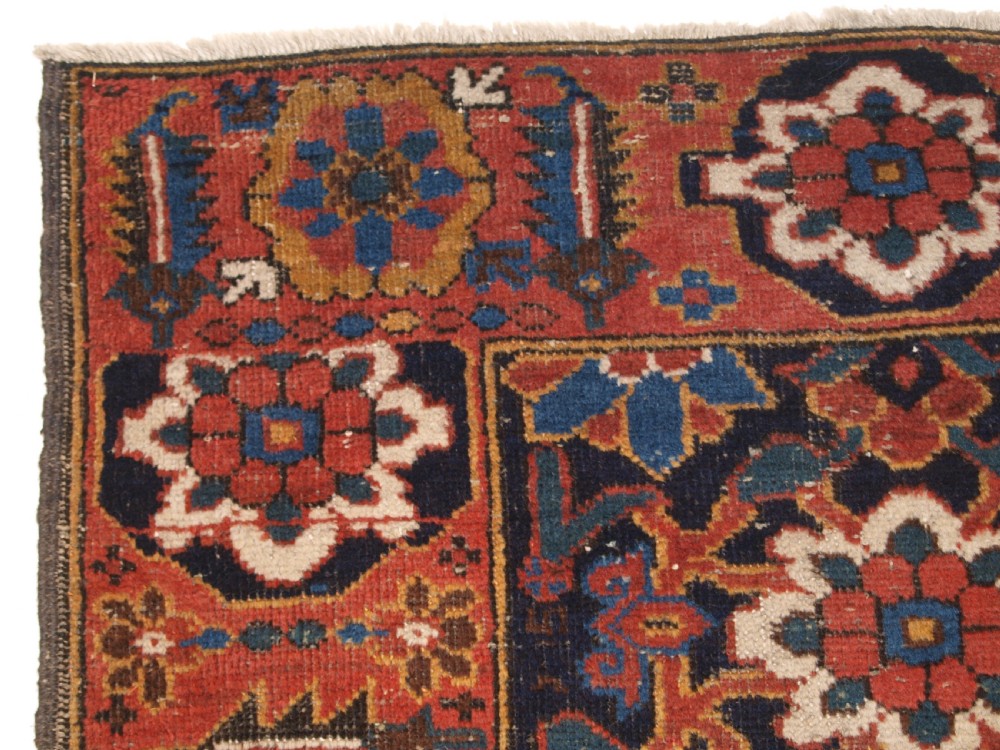 ANTIQUE PERSIAN FERDOWS BALUCH RUG WITH SUPERB COLOUR AND CONDITION, 2ND HALF 19TH CENTURY. View V