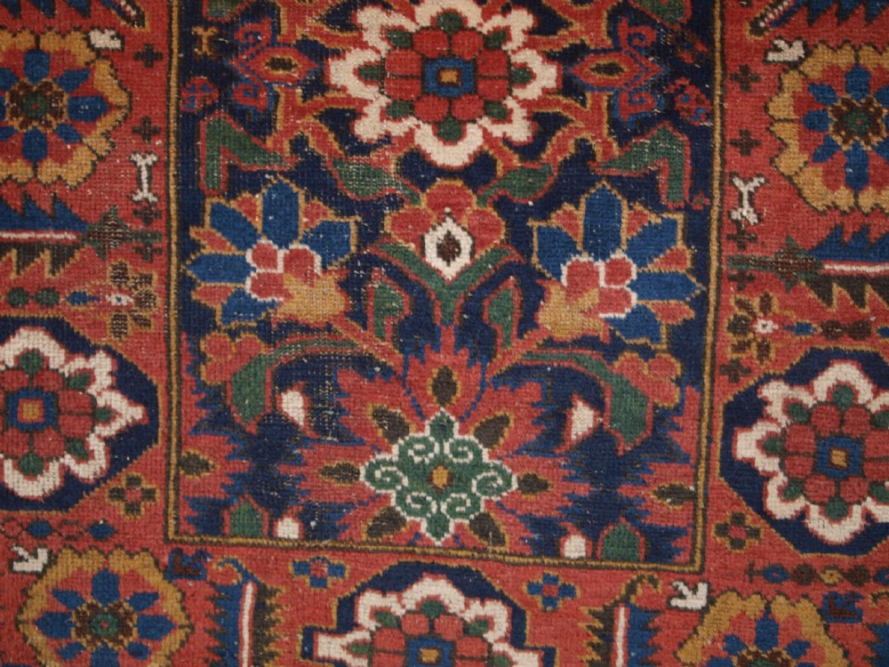 ANTIQUE PERSIAN FERDOWS BALUCH RUG WITH SUPERB COLOUR AND CONDITION, 2ND HALF 19TH CENTURY. View IX